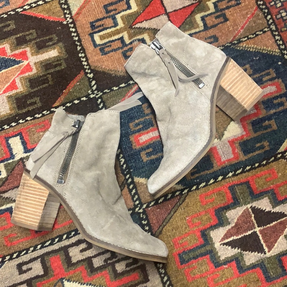 Dolce Vita Ankle Boots